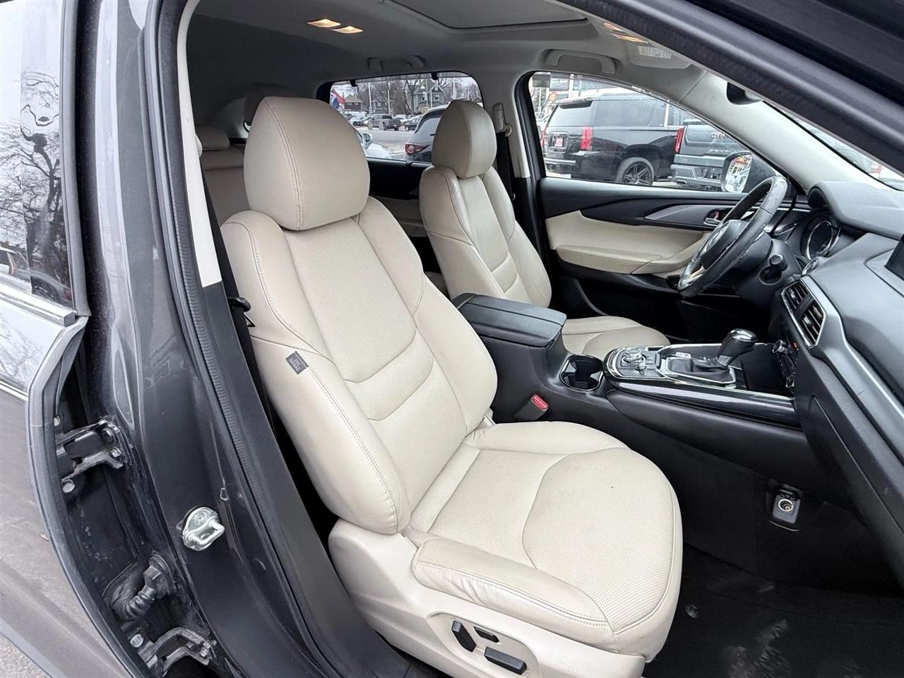 2018 Mazda CX-9 Touring - Photo 18