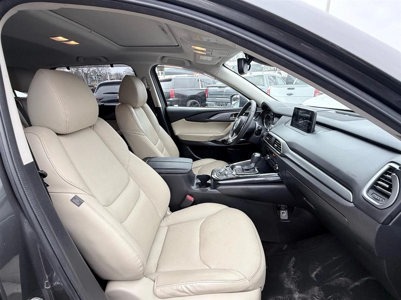 2018 Mazda CX-9 Touring - Photo 19