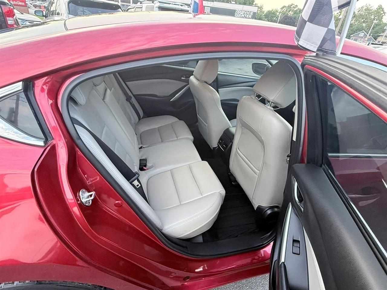Mazda MAZDA6 4dr Sdn Auto i Touring 2014