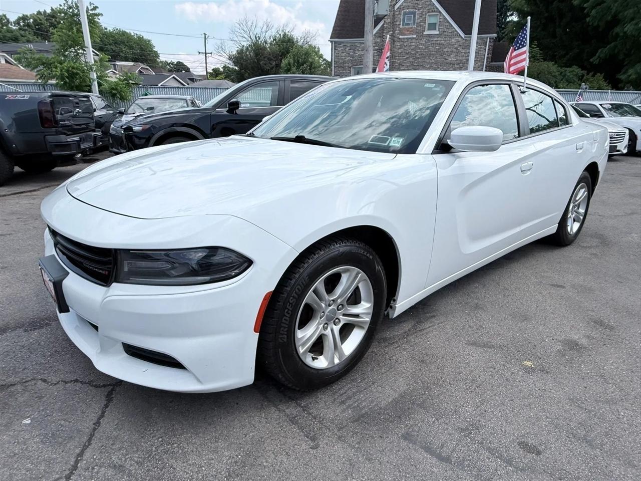 Dodge Charger SXT RWD 2019