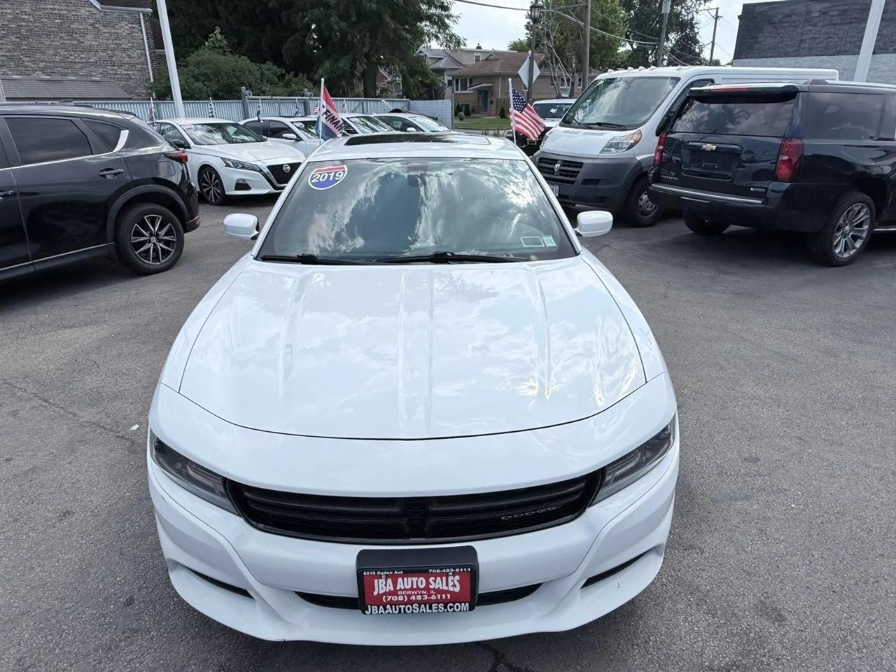 Dodge Charger SXT RWD 2019