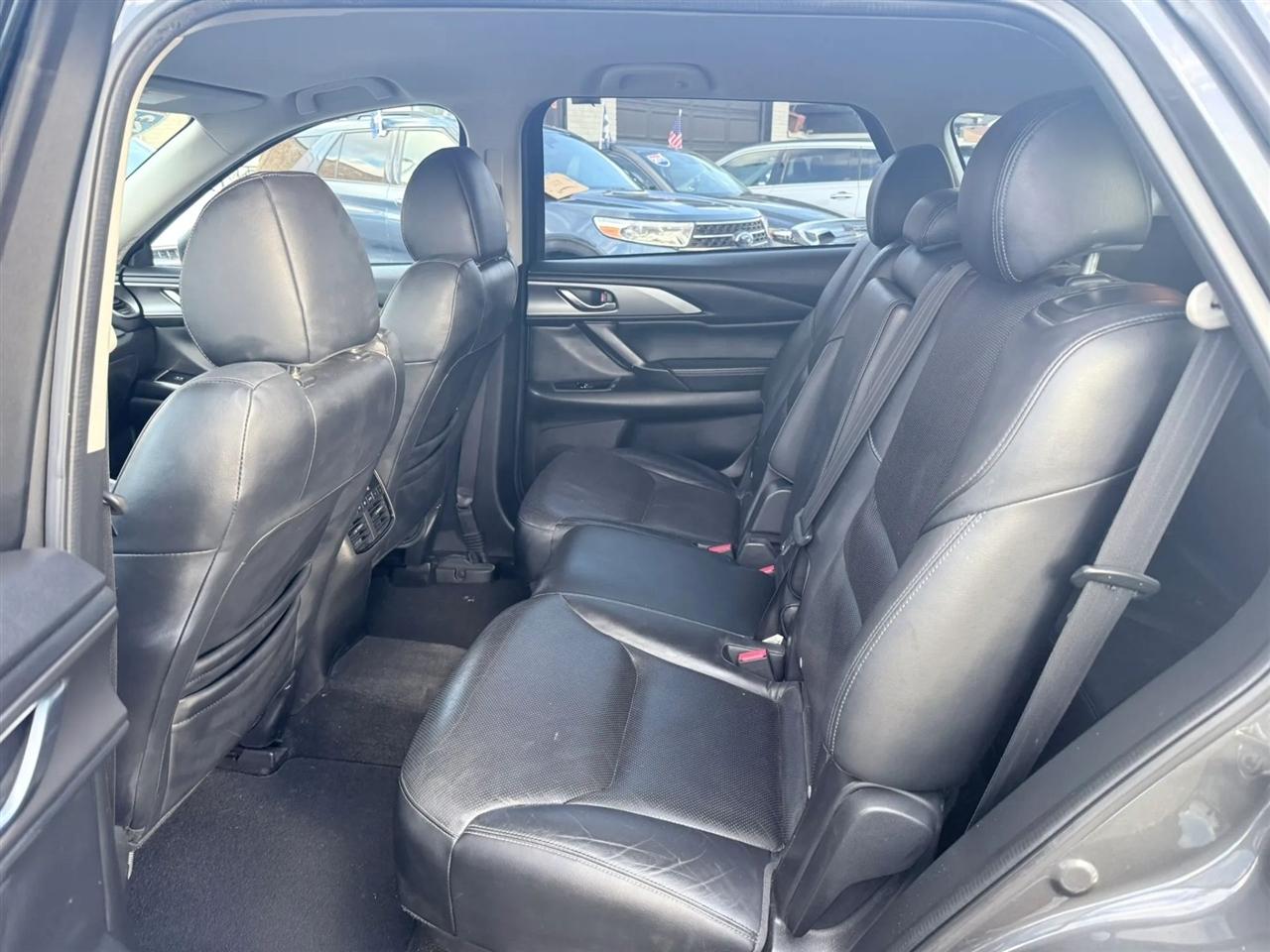 Mazda CX-9 FWD 4dr Touring 2016