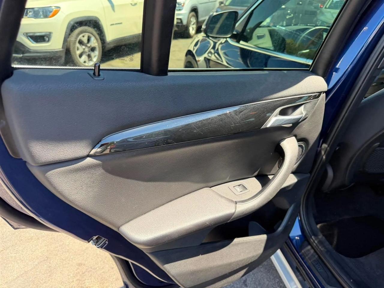 BMW X1 sDrive28i Sports Activity Vehicle 2019