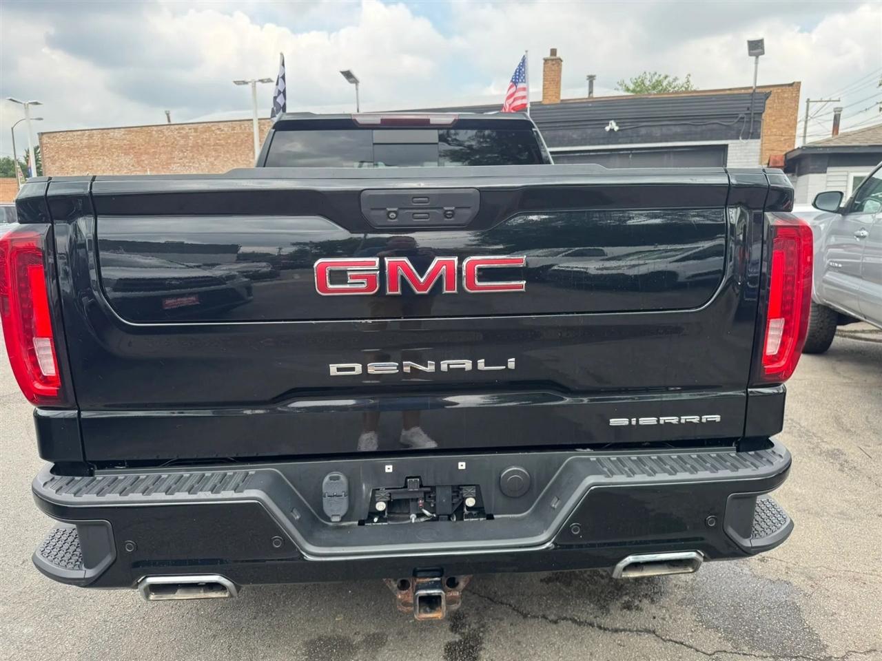 GMC Sierra 1500 4WD Crew Cab 157" Denali 2020