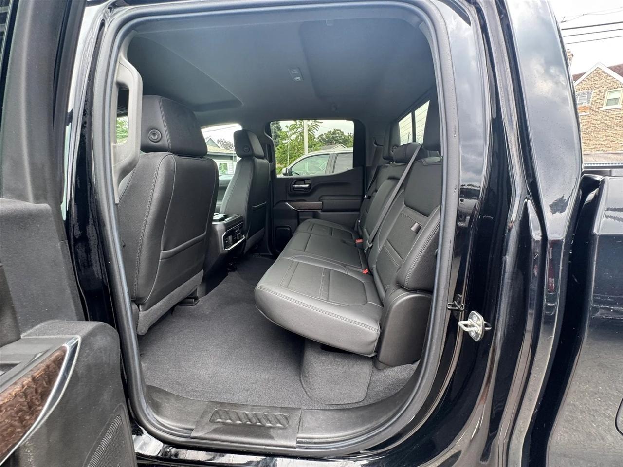 GMC Sierra 1500 4WD Crew Cab 157" Denali 2020