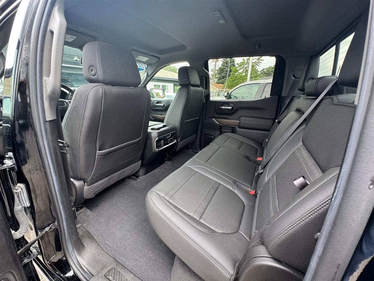 GMC Sierra 1500 4WD Crew Cab 157" Denali 2020