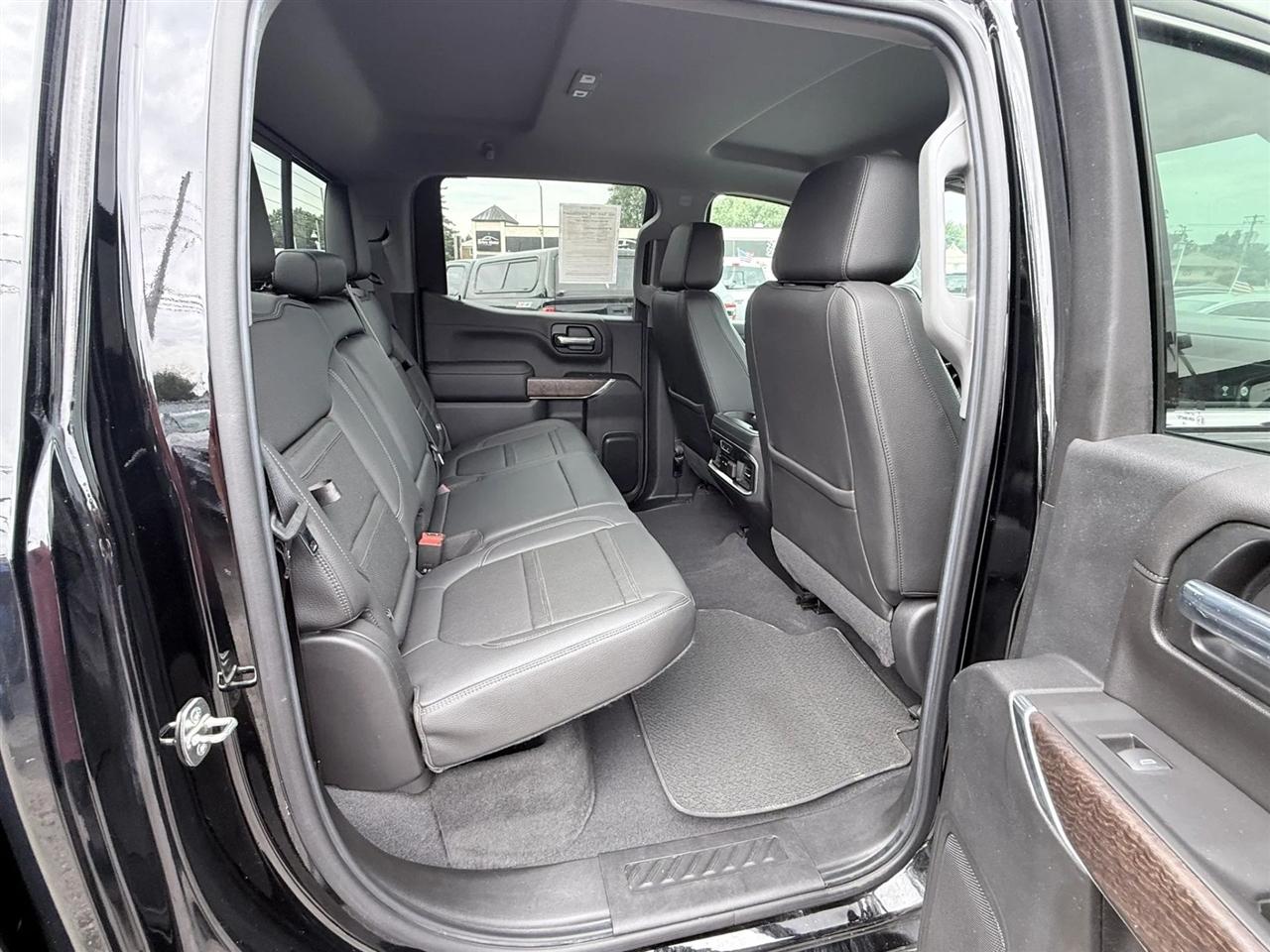 GMC Sierra 1500 4WD Crew Cab 157" Denali 2020