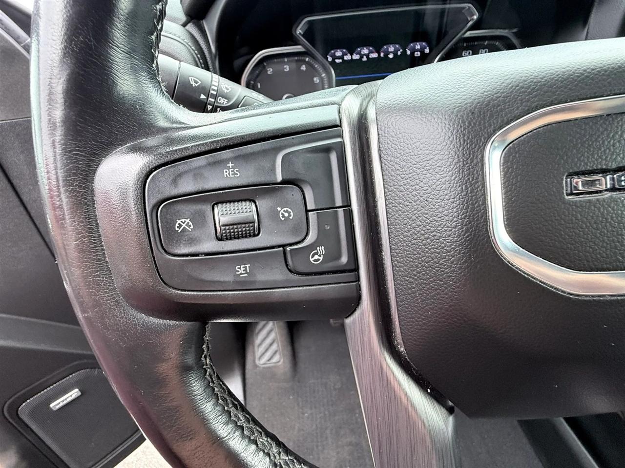 GMC Sierra 1500 4WD Crew Cab 157" Denali 2020