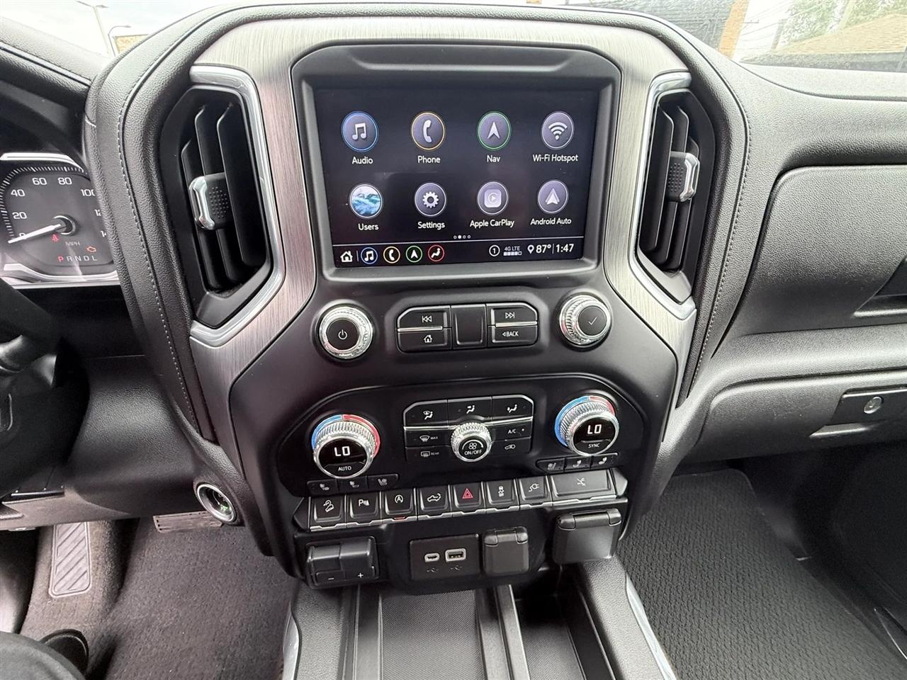 GMC Sierra 1500 4WD Crew Cab 157" Denali 2020