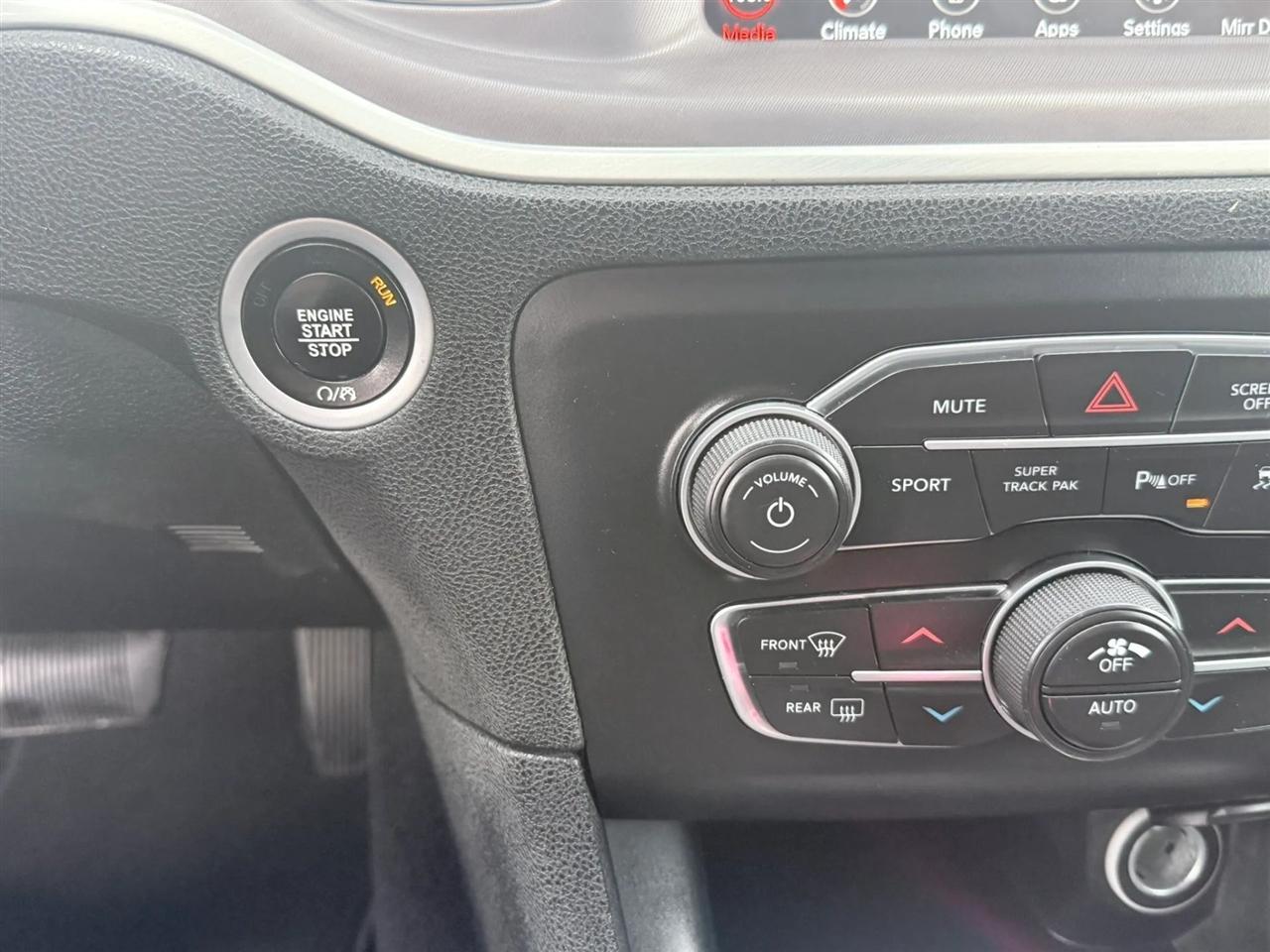 Dodge Charger GT RWD 2022