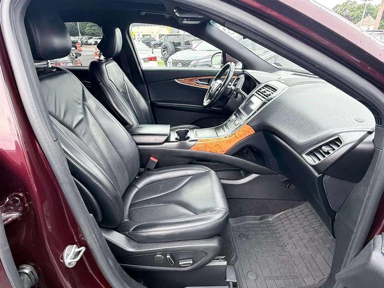 Lincoln Nautilus Select FWD 2019
