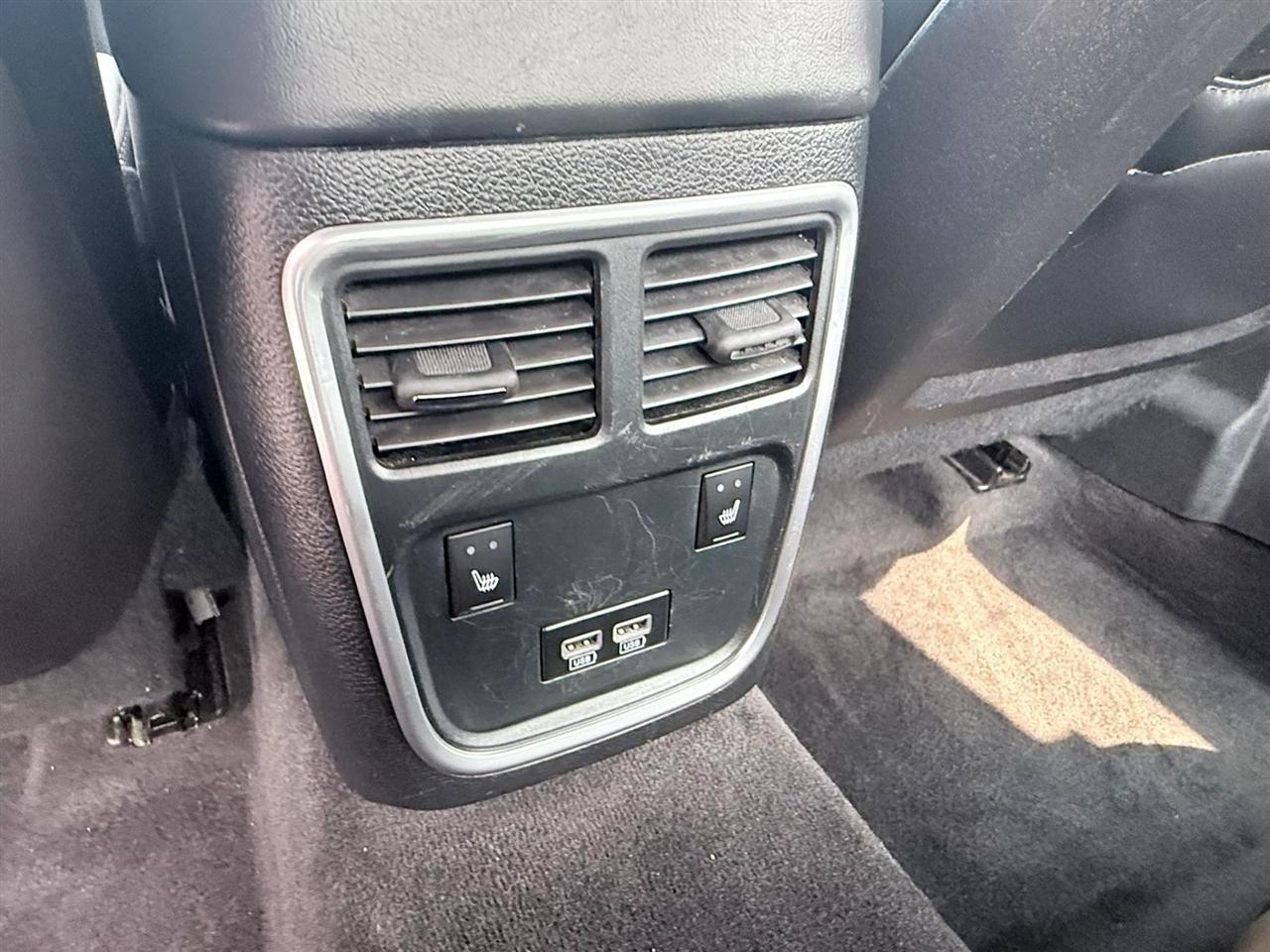 Dodge Charger 4dr Sdn Road/Track RWD 2015