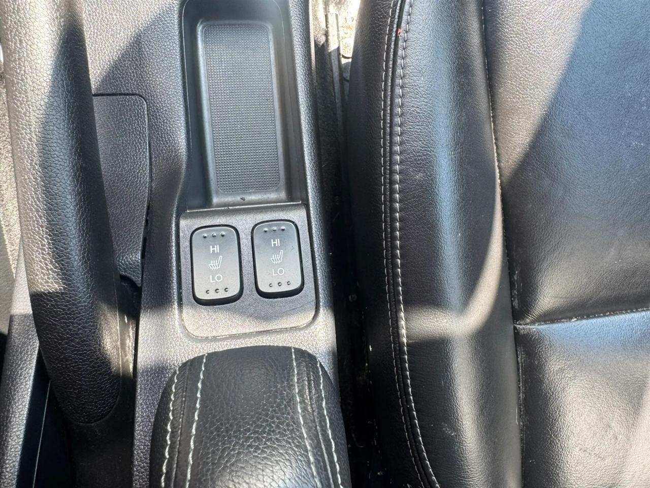 Honda Fit 5dr HB CVT EX-L 2015