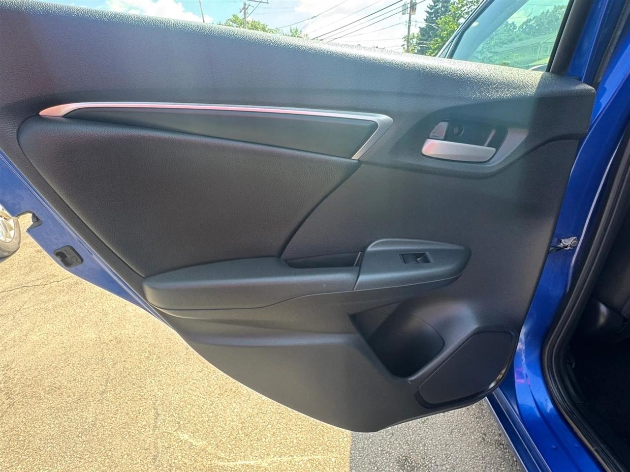 Honda Fit 5dr HB CVT EX-L 2015