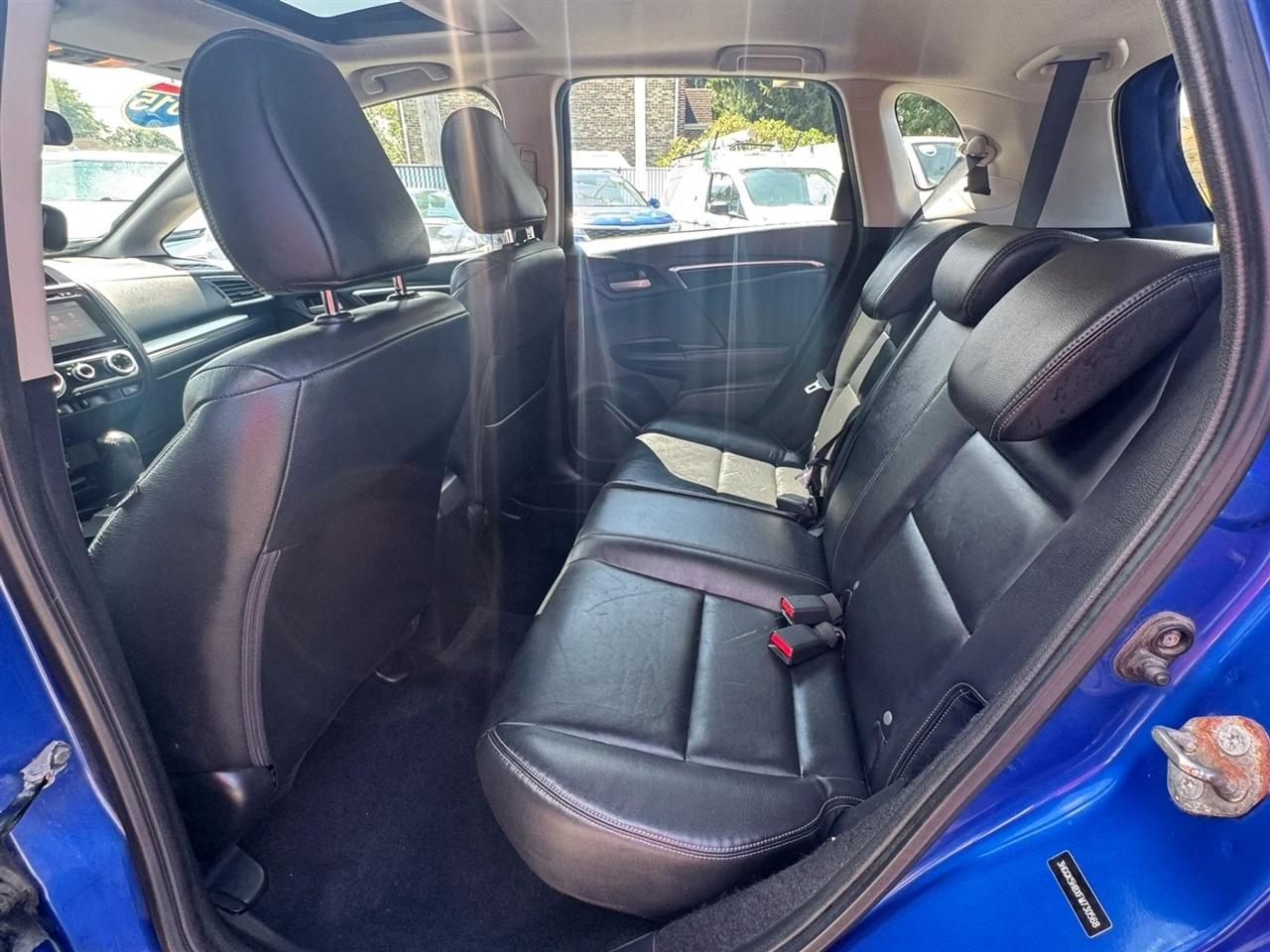 Honda Fit 5dr HB CVT EX-L 2015
