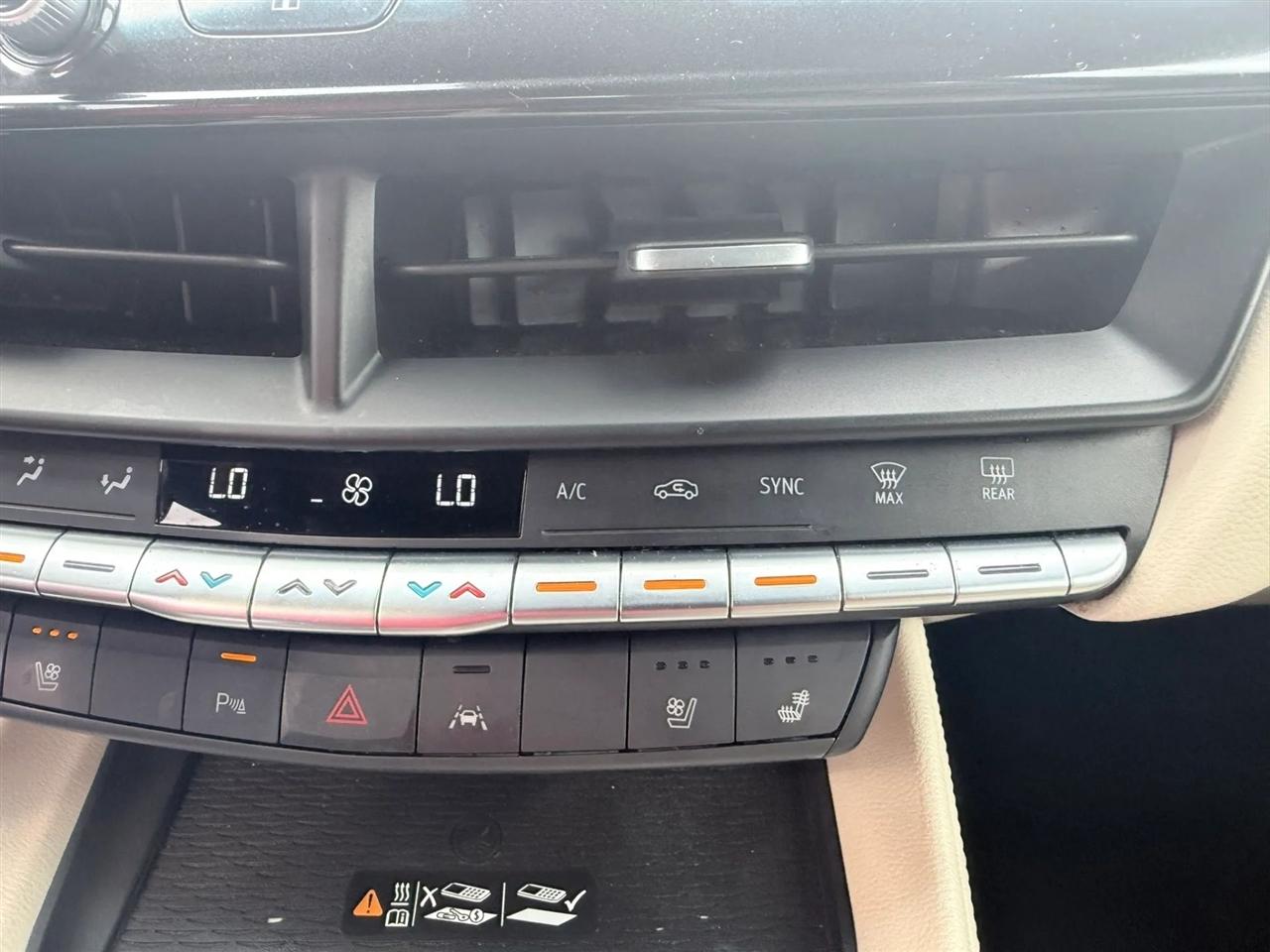 Cadillac CT4 4dr Sdn Premium Luxury 2020