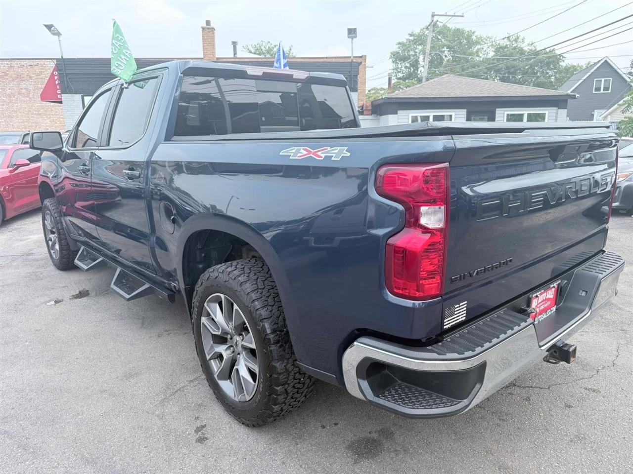 Chevrolet Silverado 1500 4WD Crew Cab 147" LT w/1LT 2021