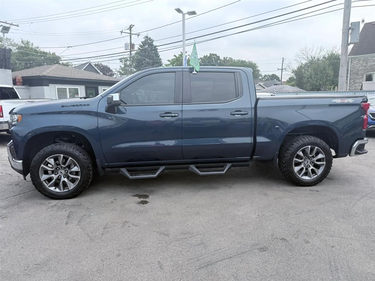 Chevrolet Silverado 1500 4WD Crew Cab 147" LT w/1LT 2021