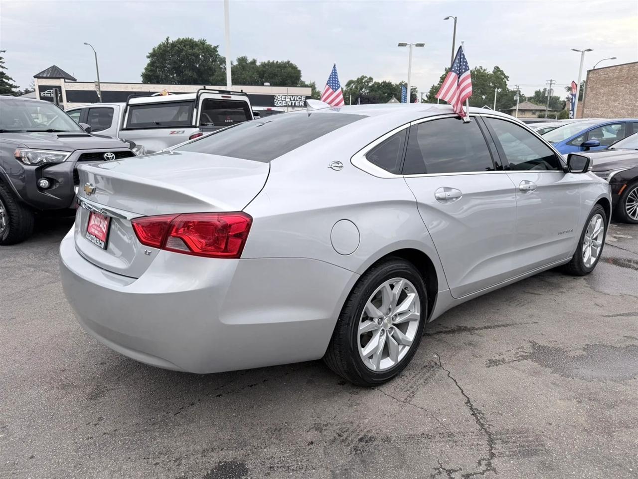 Chevrolet Impala 4dr Sdn LT w/1LT 2020