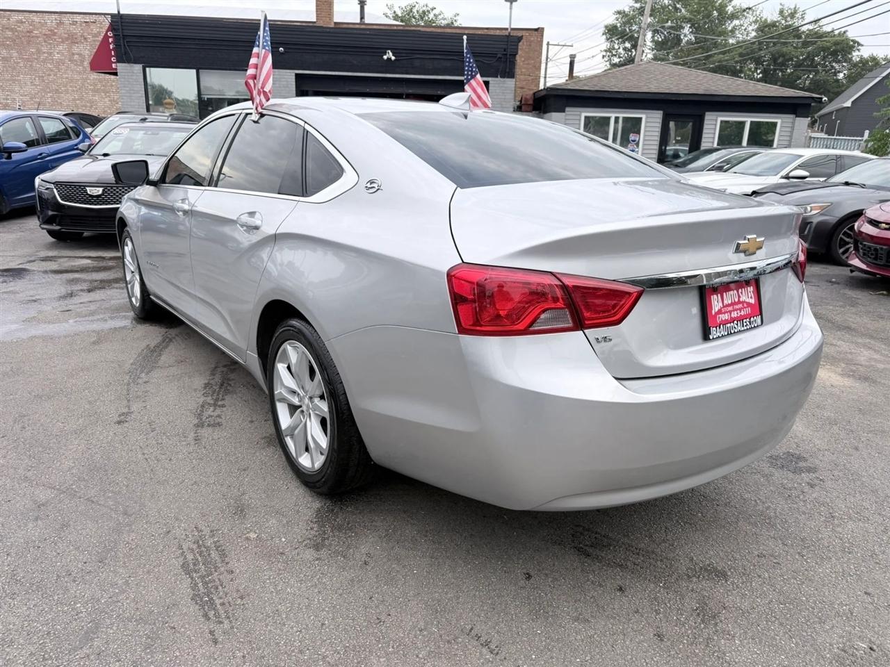 Chevrolet Impala 4dr Sdn LT w/1LT 2020
