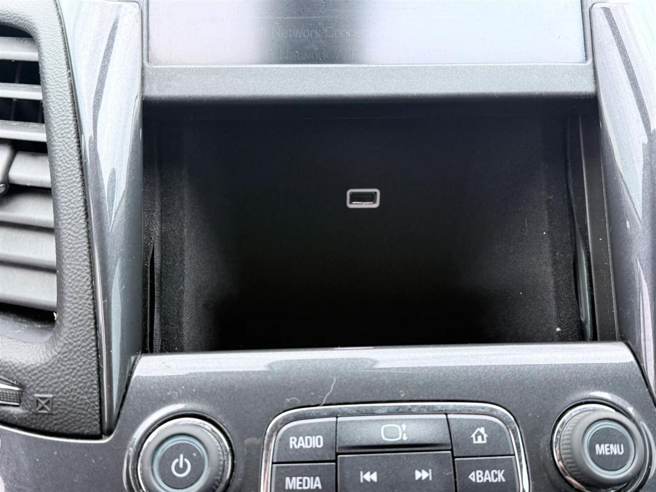 Chevrolet Impala 4dr Sdn LT w/1LT 2020