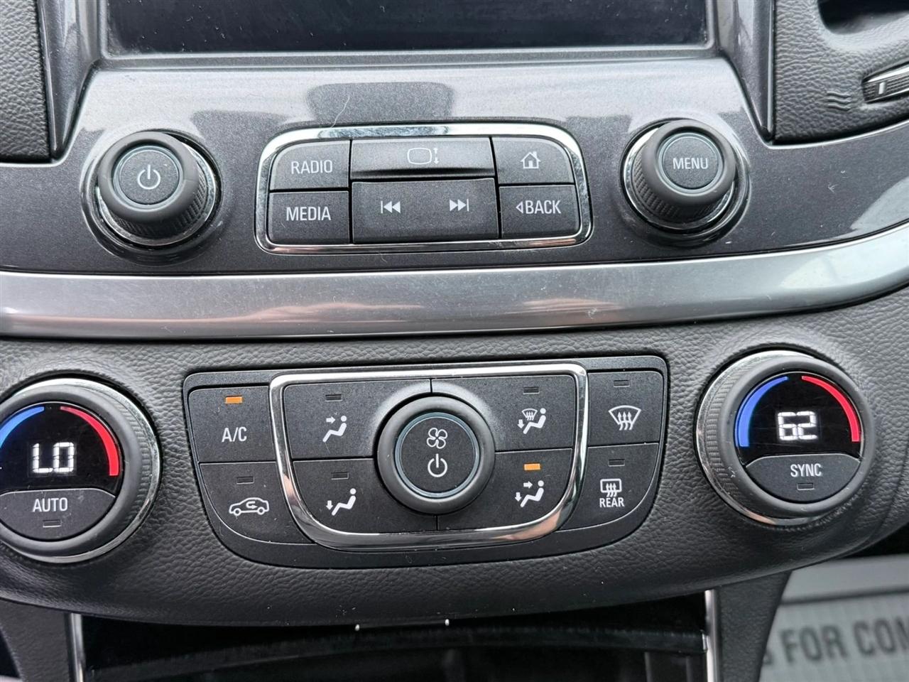 Chevrolet Impala 4dr Sdn LT w/1LT 2020