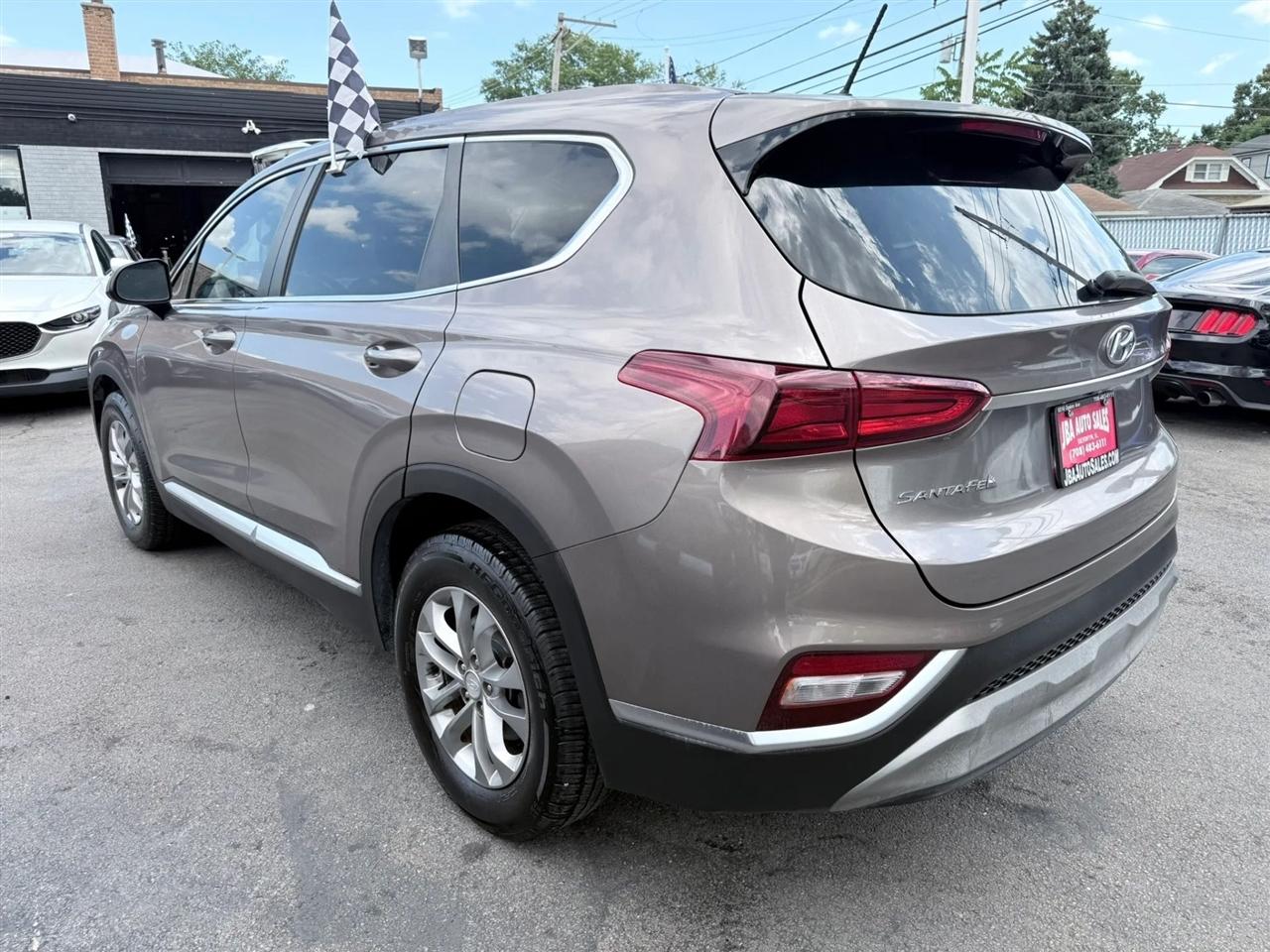 Hyundai Santa Fe SE 2.4L Auto FWD 2019