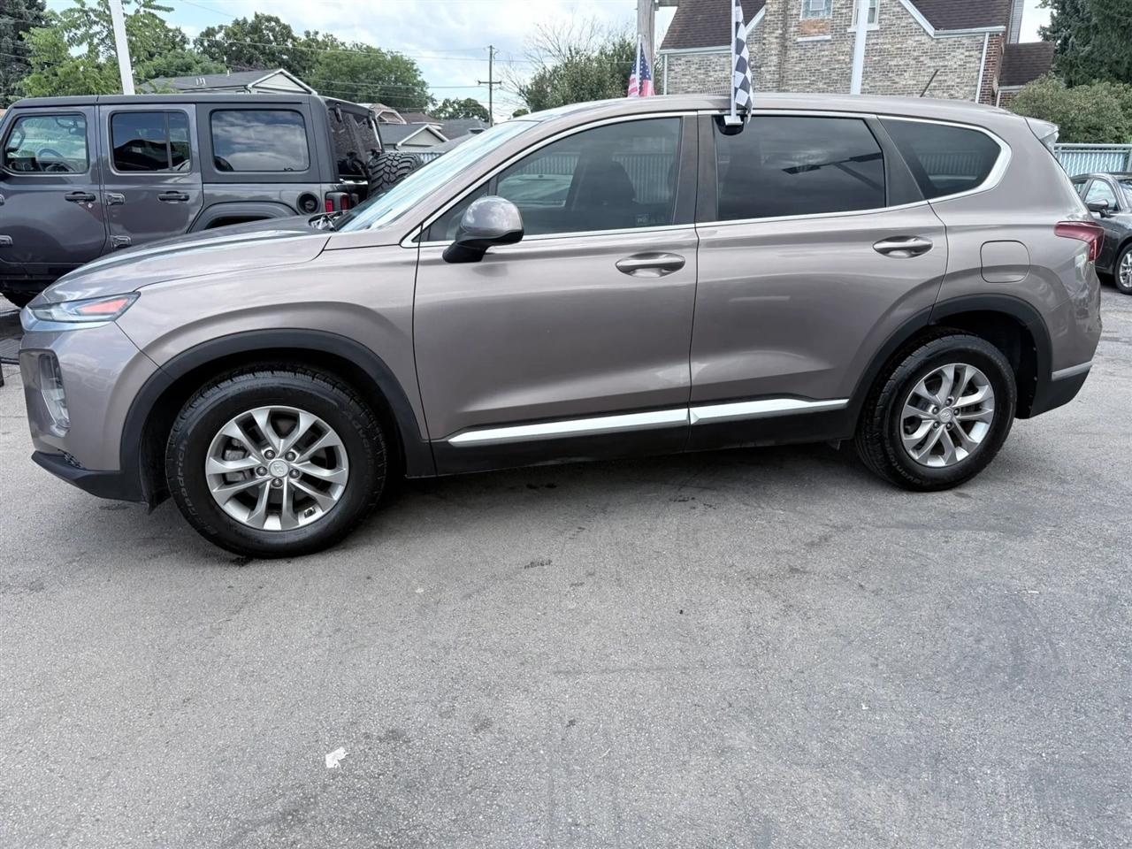 Hyundai Santa Fe SE 2.4L Auto FWD 2019