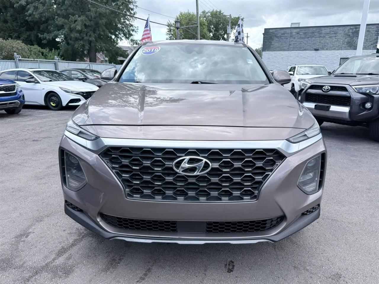 Hyundai Santa Fe SE 2.4L Auto FWD 2019