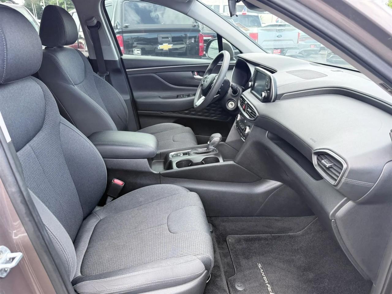 Hyundai Santa Fe SE 2.4L Auto FWD 2019