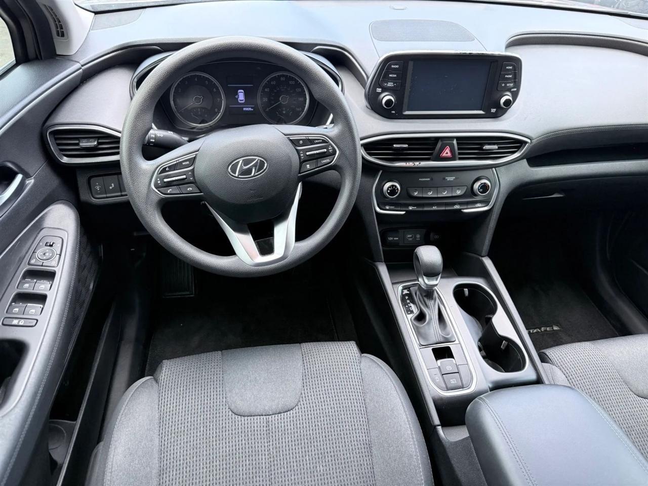 Hyundai Santa Fe SE 2.4L Auto FWD 2019