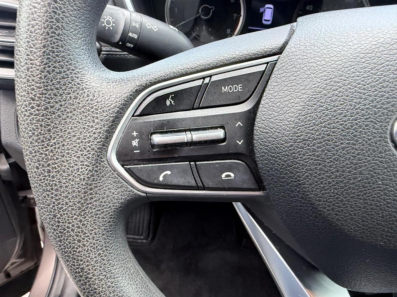 Hyundai Santa Fe SE 2.4L Auto FWD 2019
