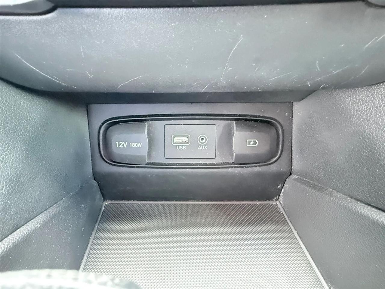 Hyundai Santa Fe SE 2.4L Auto FWD 2019