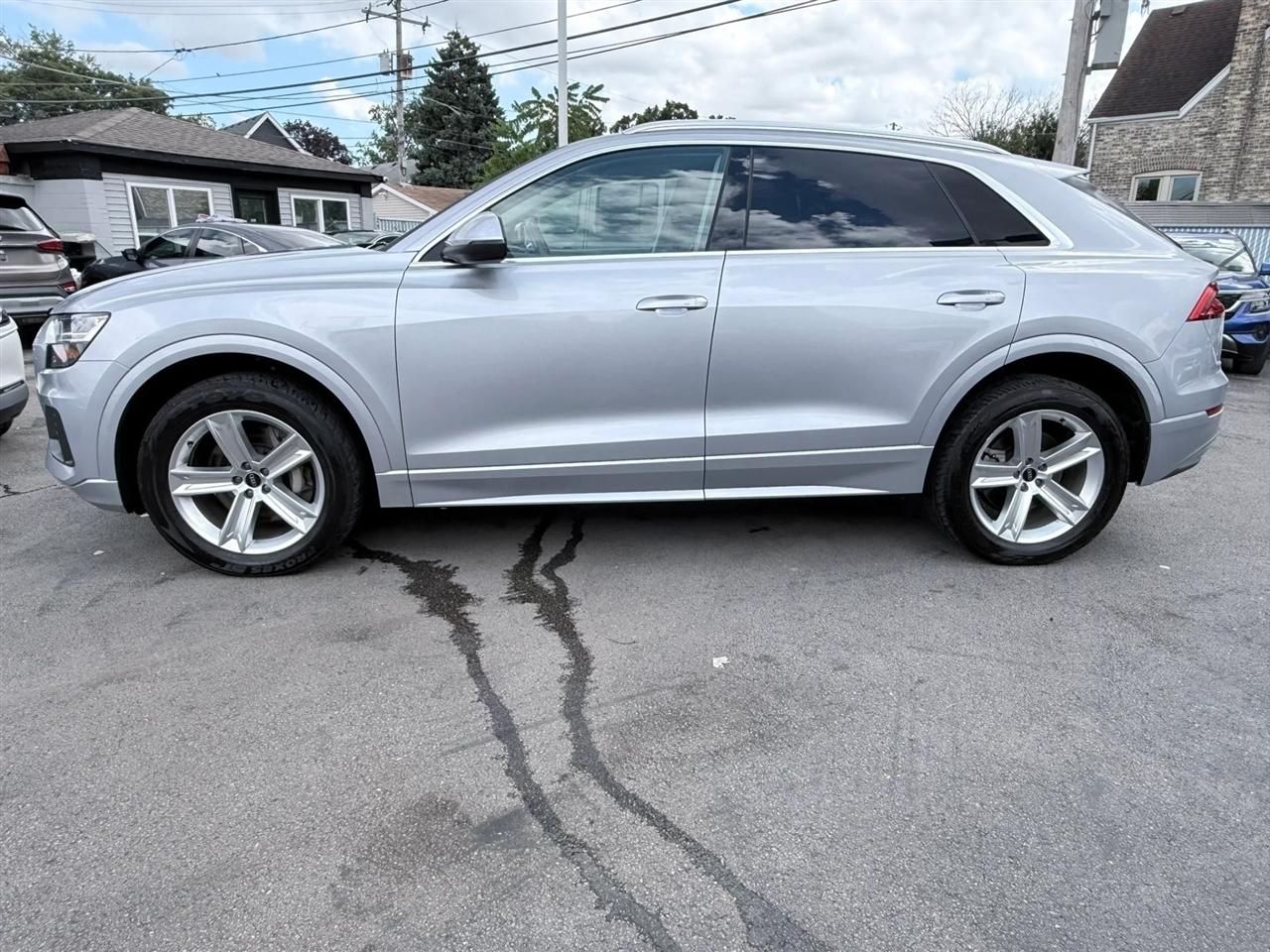 Audi Q8 Premium 55 TFSI quattro 2021