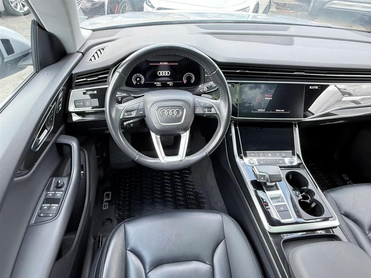 Audi Q8 Premium 55 TFSI quattro 2021