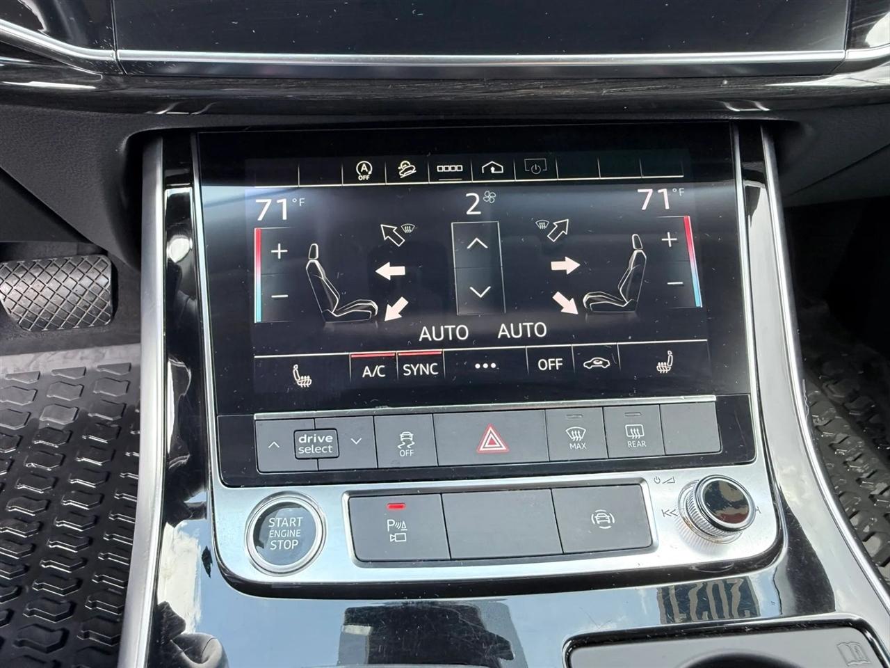 Audi Q8 Premium 55 TFSI quattro 2021