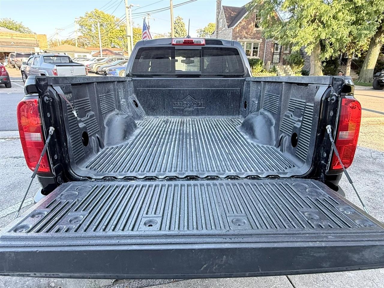 2017 Chevrolet Colorado Z71 - Photo 12