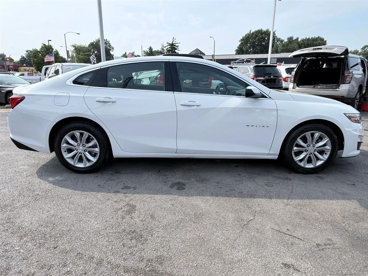Chevrolet Malibu 4dr Sdn 1LT 2023