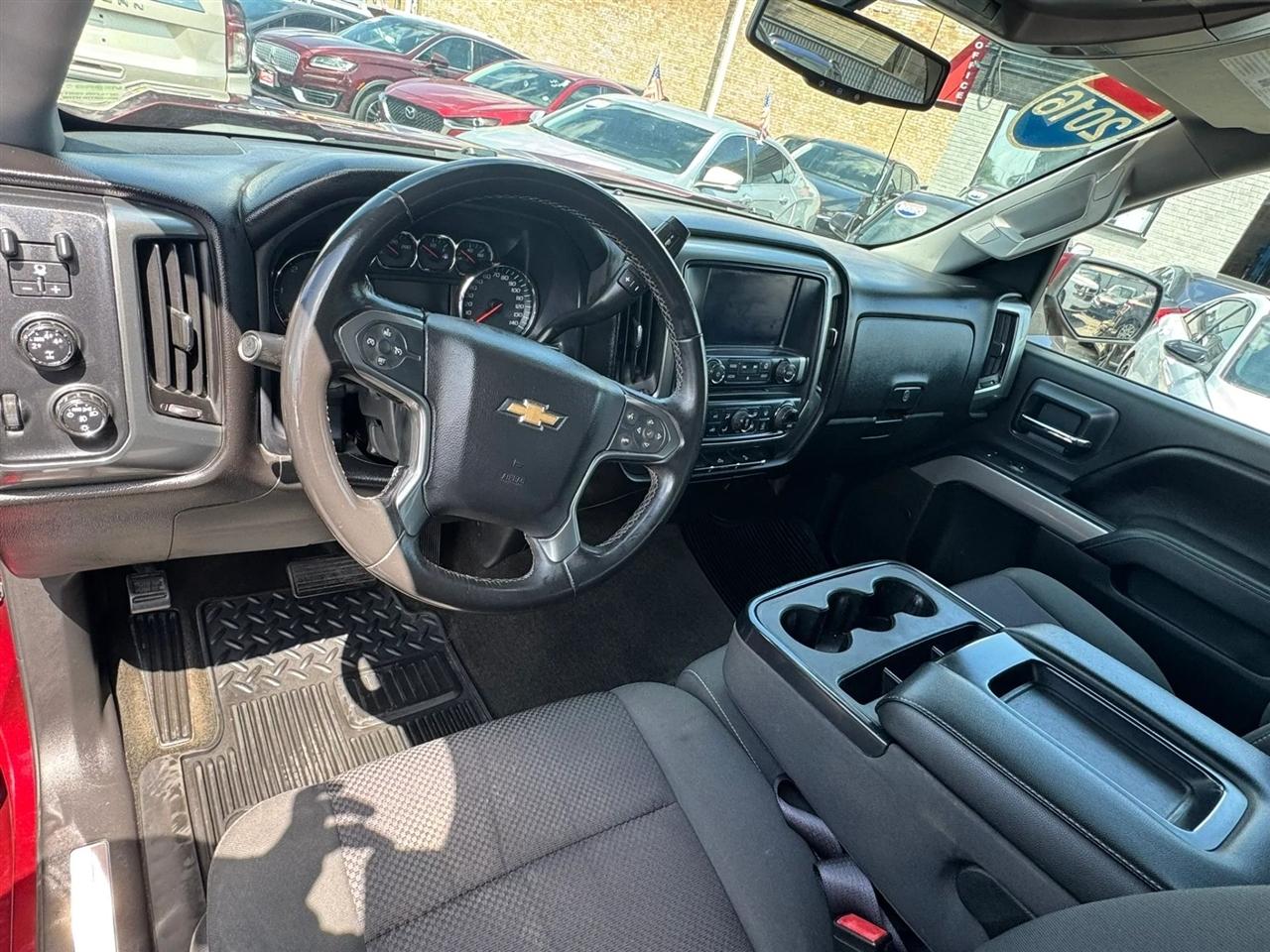 Chevrolet Silverado 1500 4WD Crew Cab 143.5" LT w/2LT 2016