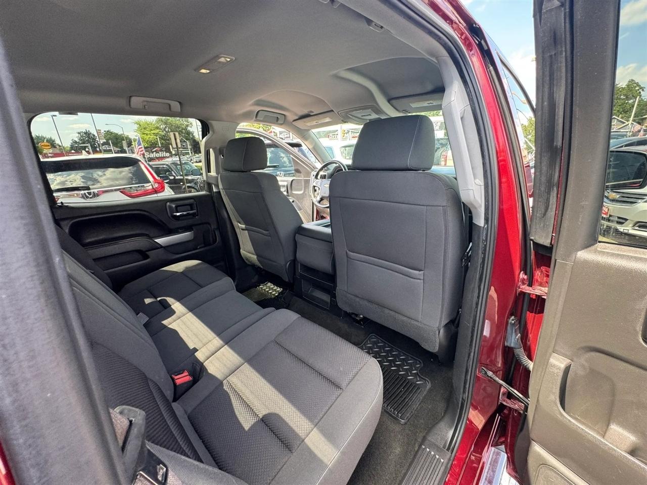 Chevrolet Silverado 1500 4WD Crew Cab 143.5" LT w/2LT 2016