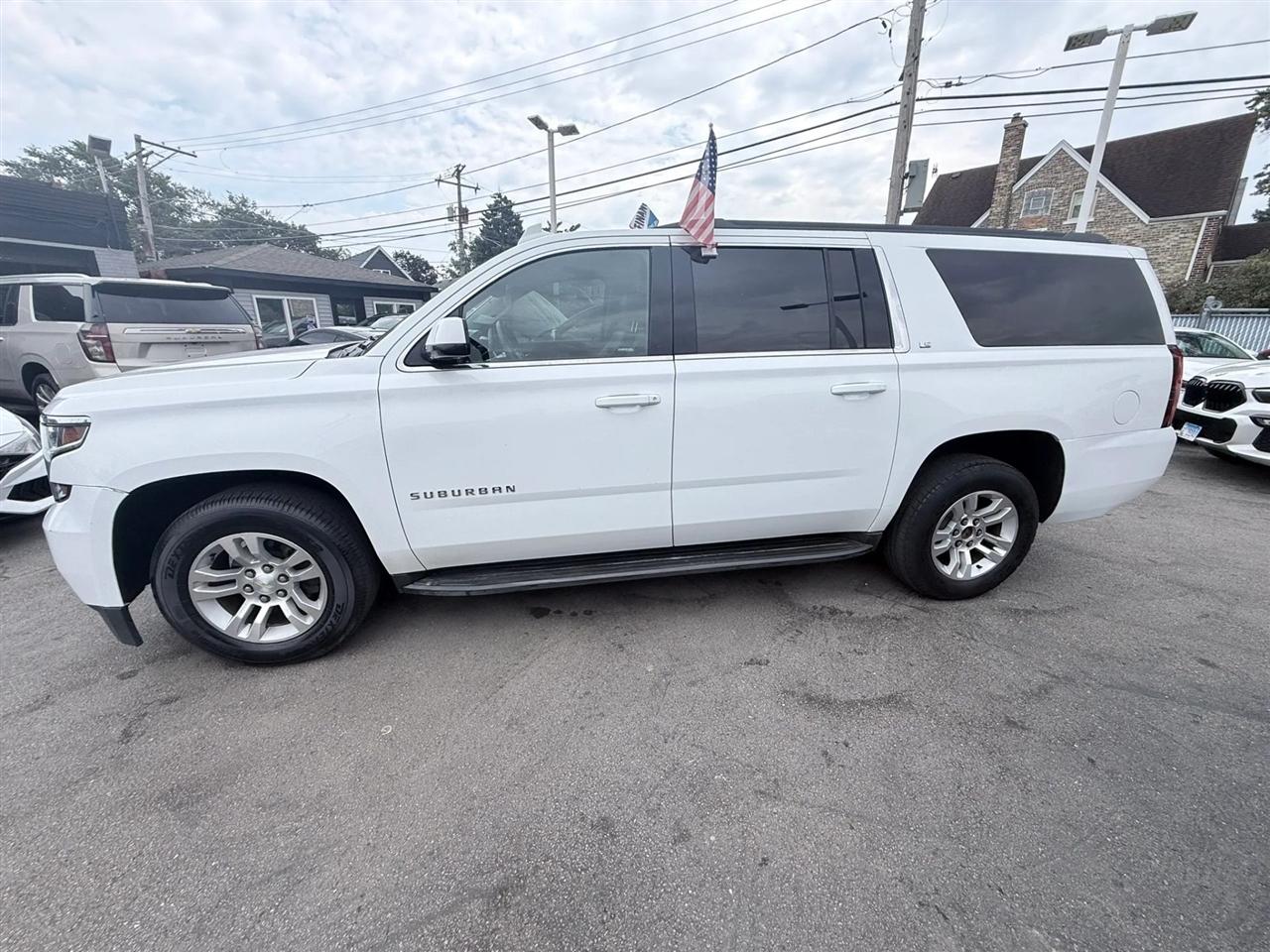 Chevrolet Suburban 4WD 4dr 1500 Commercial 2016