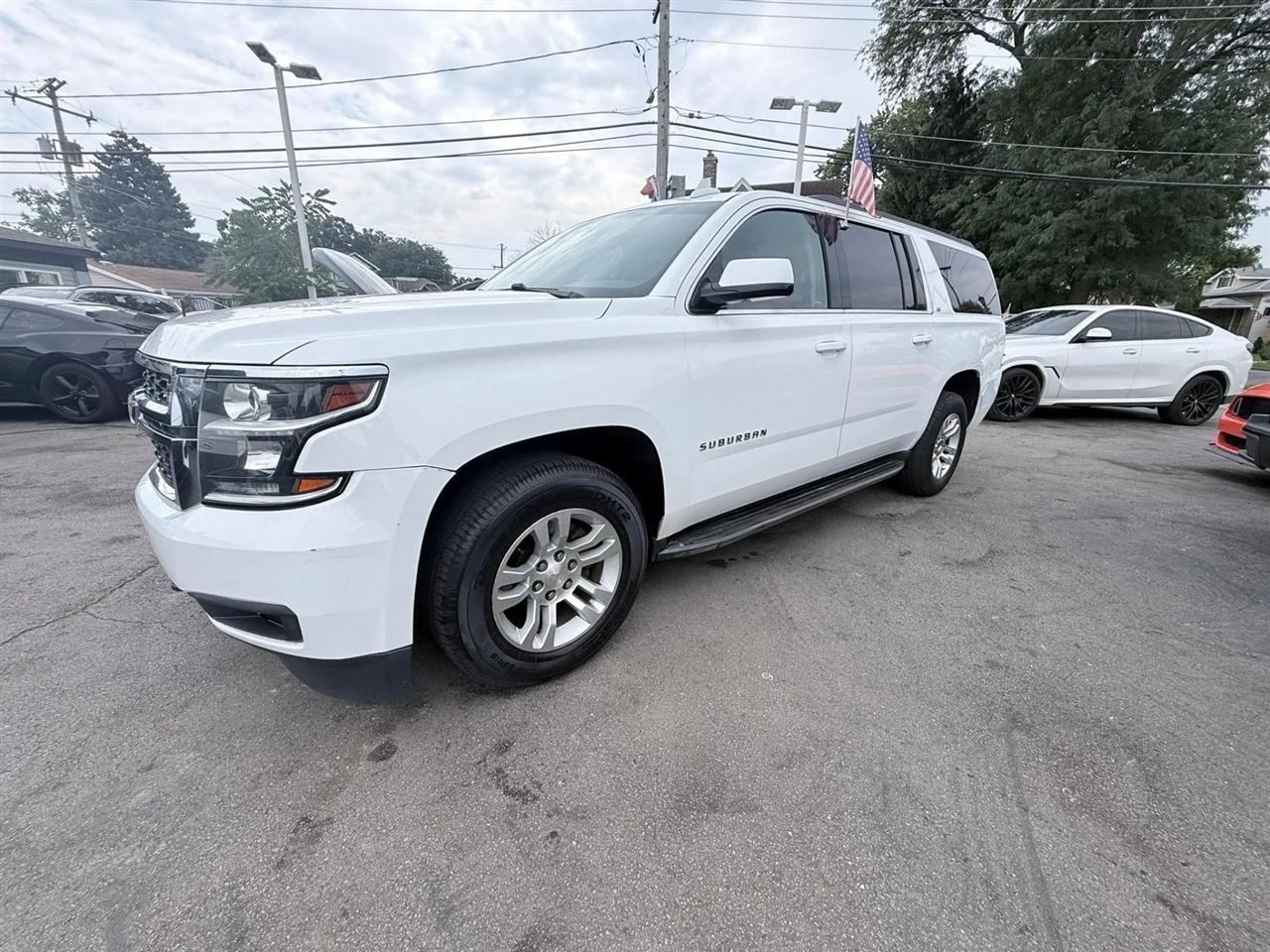 Chevrolet Suburban 4WD 4dr 1500 Commercial 2016