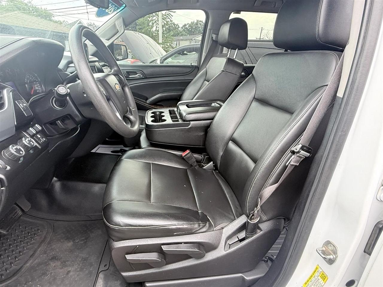Chevrolet Suburban 4WD 4dr 1500 Commercial 2016