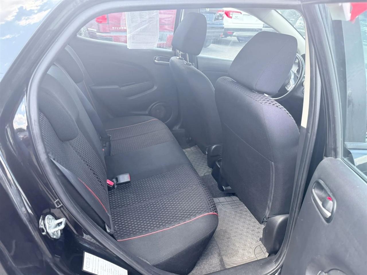 Mazda MAZDA2 4dr HB Auto Touring 2013