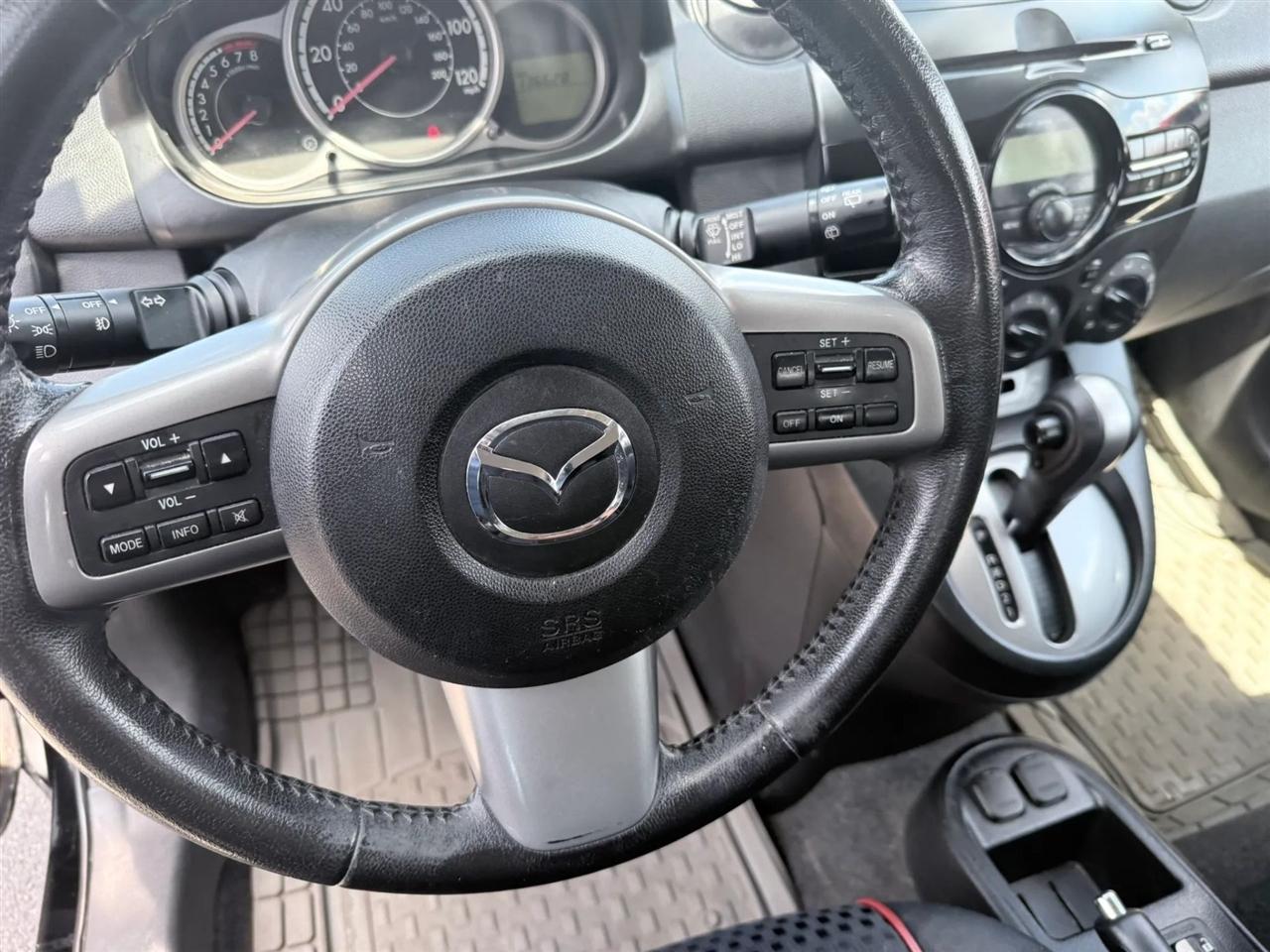 Mazda MAZDA2 4dr HB Auto Touring 2013