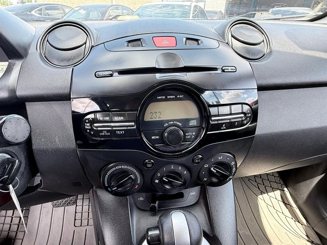 Mazda MAZDA2 4dr HB Auto Touring 2013