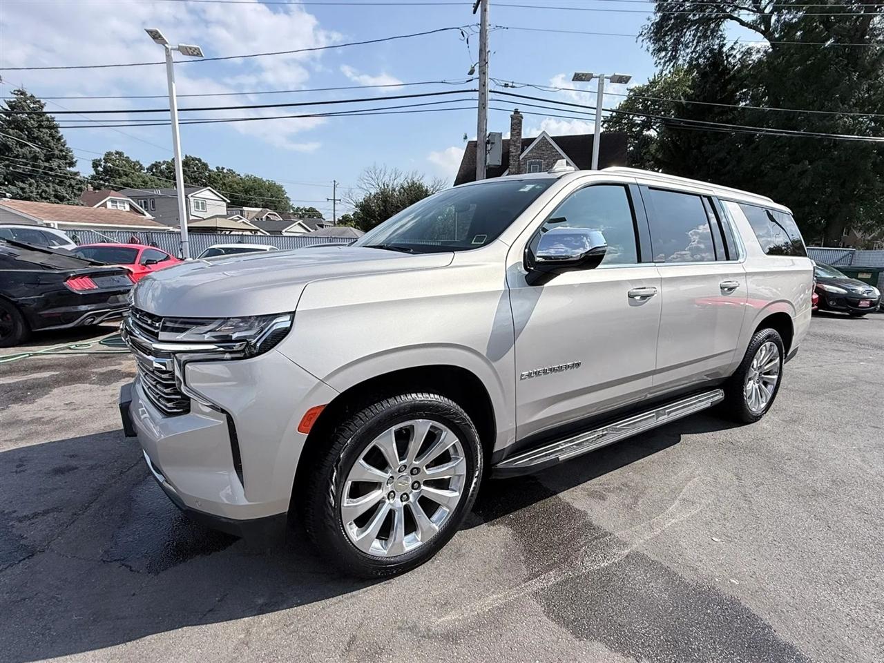 Chevrolet Suburban 4WD 4dr Premier 2021