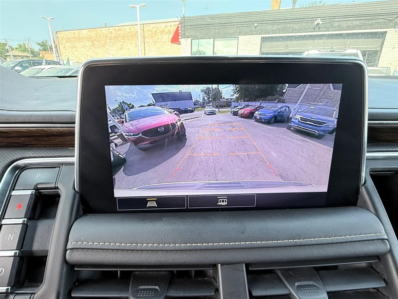 Chevrolet Suburban 4WD 4dr Premier 2021