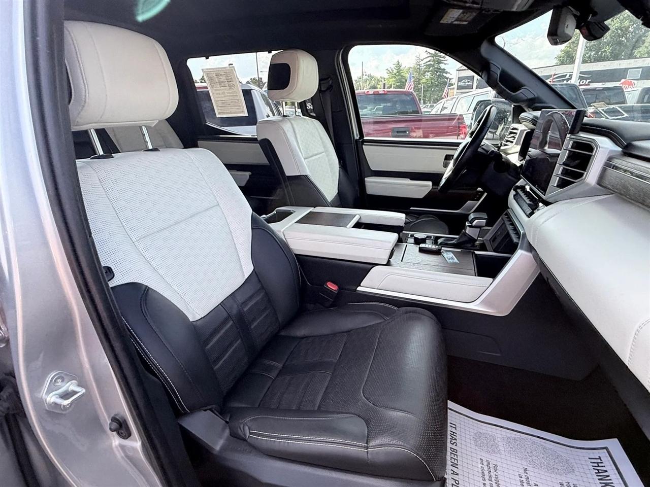 Toyota Tundra 4WD Capstone Hybrid CrewMax 5.5' Bed (Natl) 2023
