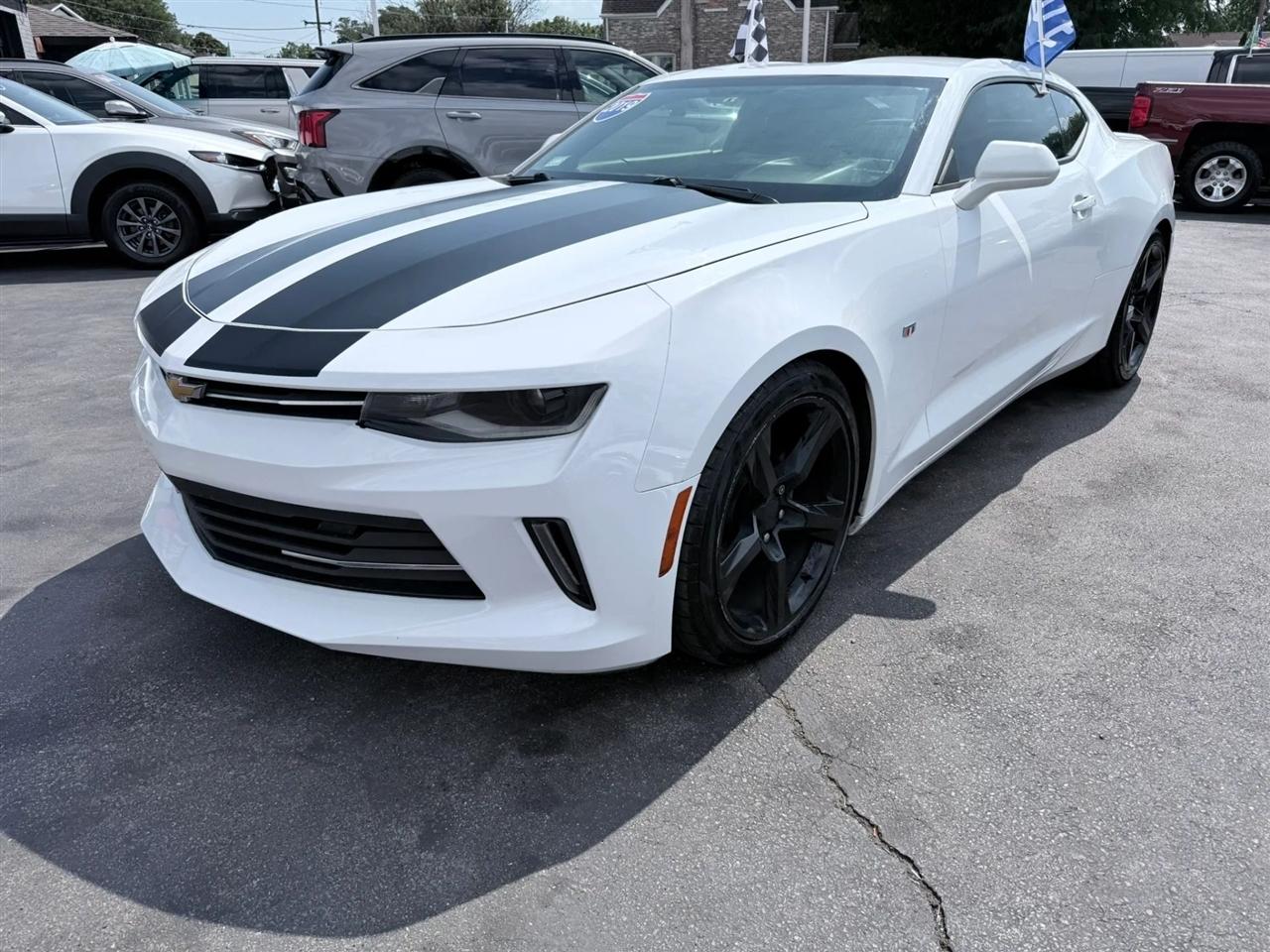 Chevrolet Camaro 2dr Cpe 1LT 2018